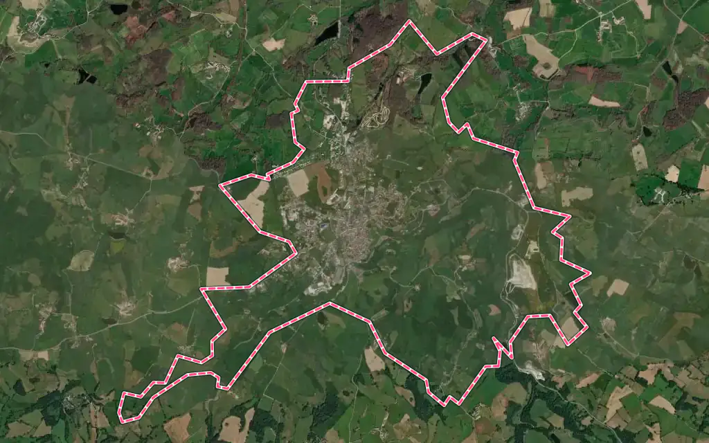 Vue satellite de Auzances avec ses contours administratifs