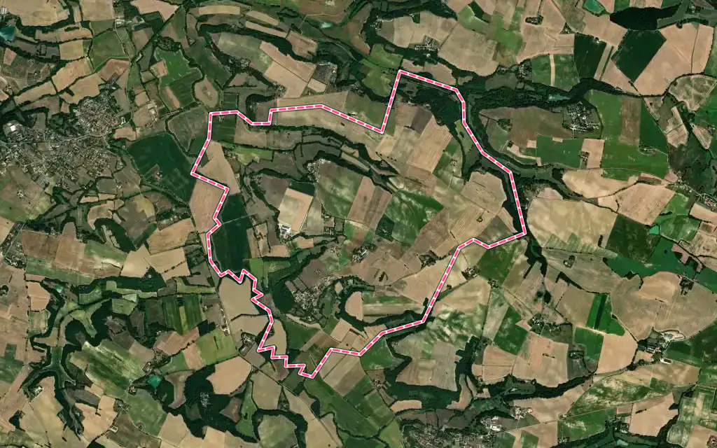 Vue satellite de Avezan avec ses contours administratifs