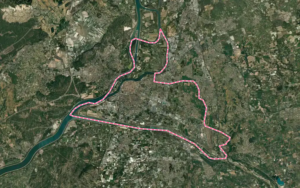 Vue satellite de Avignon avec ses contours administratifs