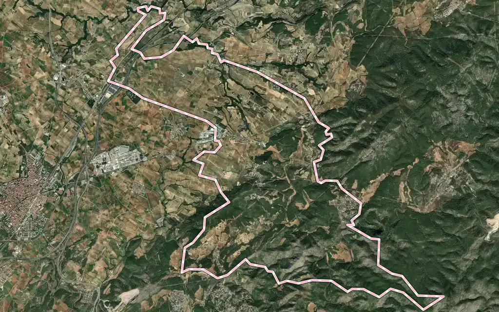Vista satélite de Avinyonet del Penedès con su contorno administrativo