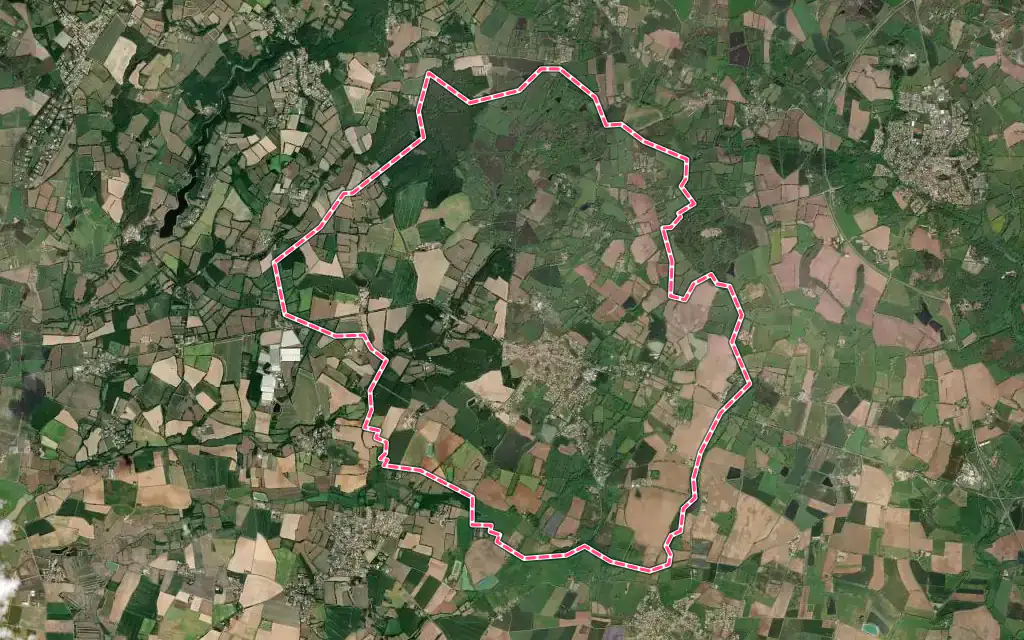 Vue satellite de Avrillé avec ses contours administratifs