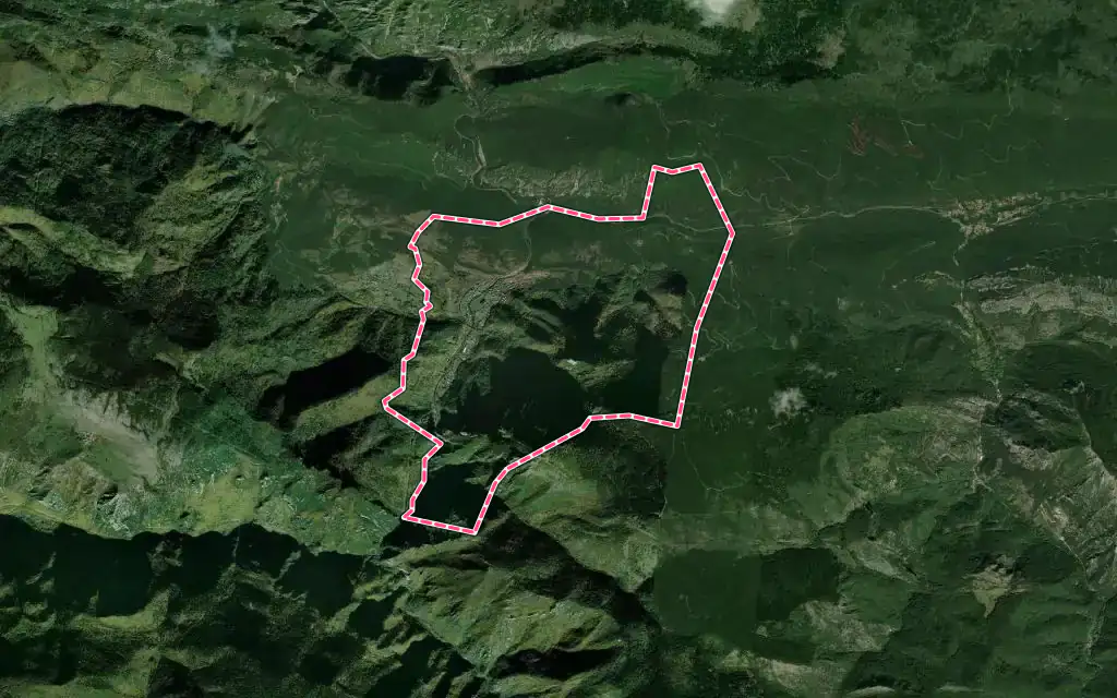 Vue satellite de Axat avec ses contours administratifs