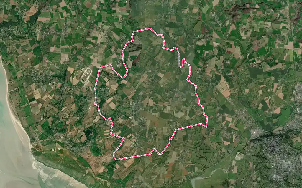 Vue satellite de Bacilly avec ses contours administratifs