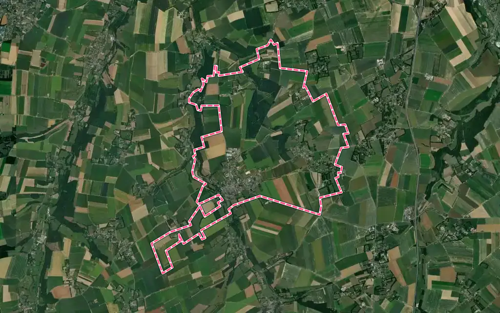 Vue satellite de Bacqueville-en-Caux avec ses contours administratifs