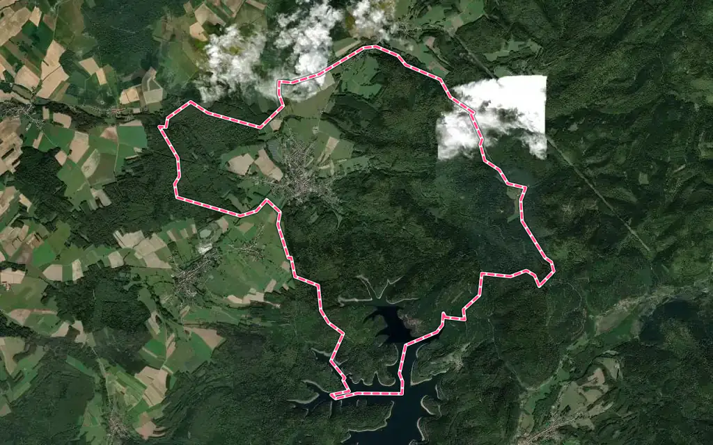 Vue satellite de Badonviller avec ses contours administratifs