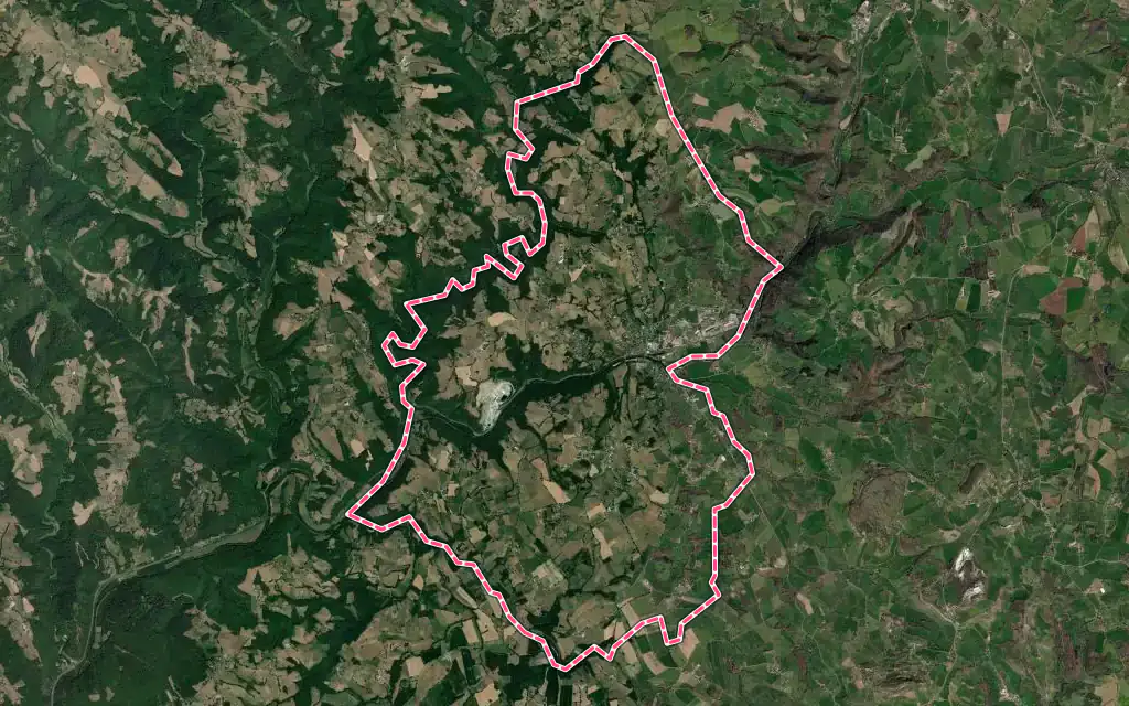 Vue satellite de Bagnac-sur-Célé avec ses contours administratifs