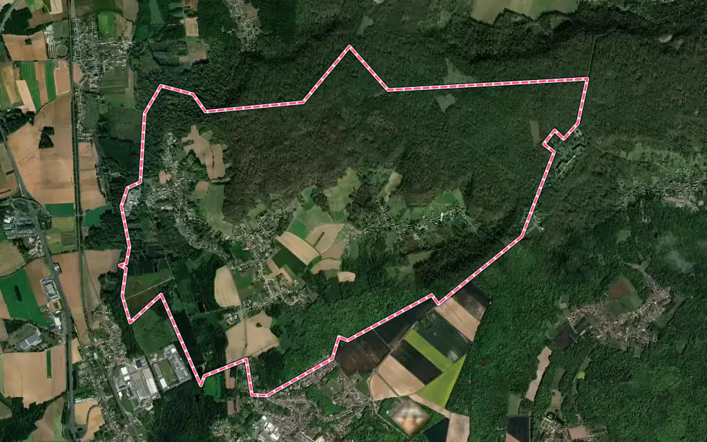 Vue satellite de Bailleval avec ses contours administratifs