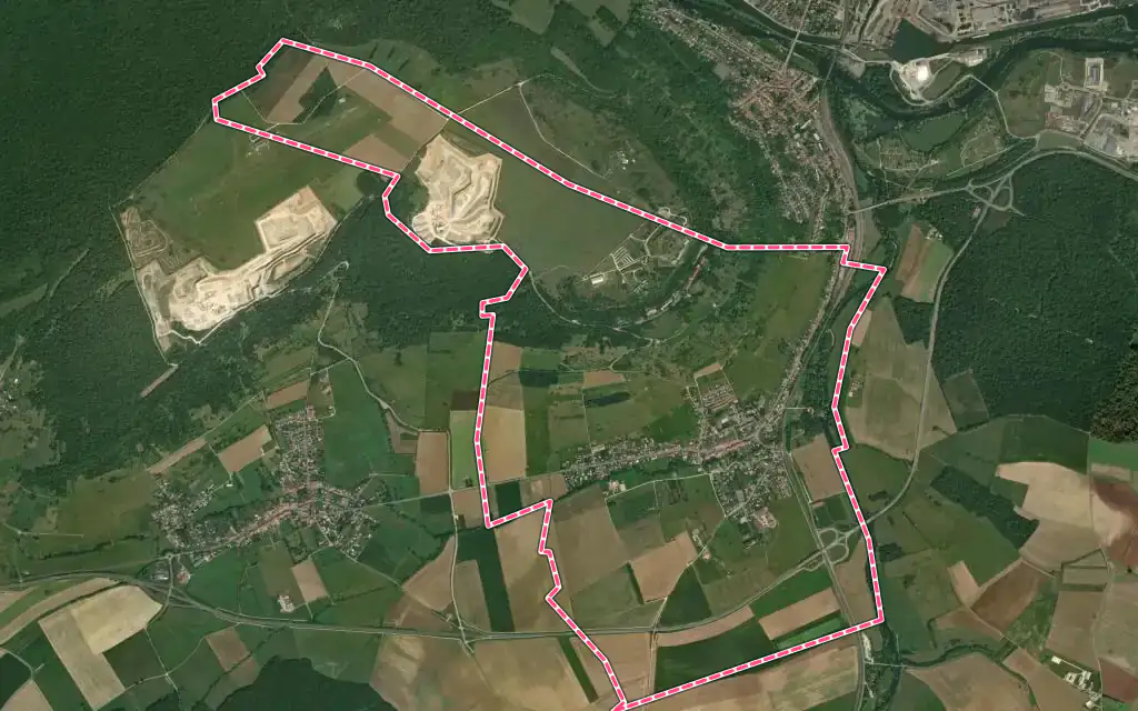 Vue satellite de Bainville-sur-Madon avec ses contours administratifs