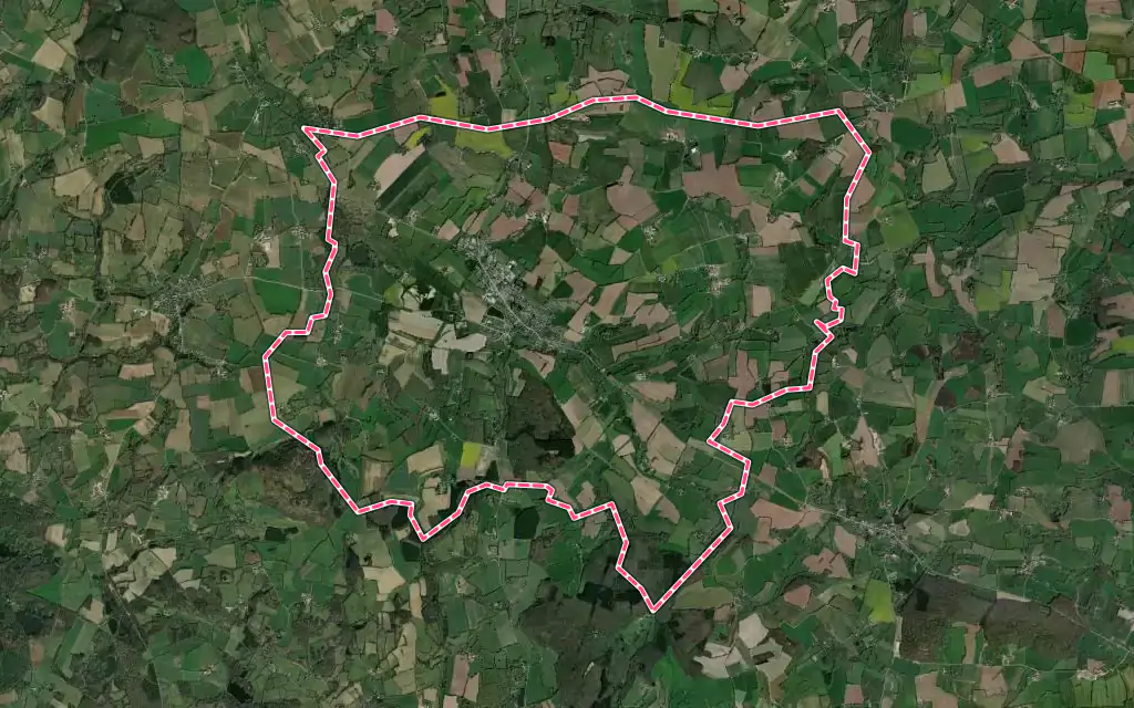 Vue satellite de Bais avec ses contours administratifs