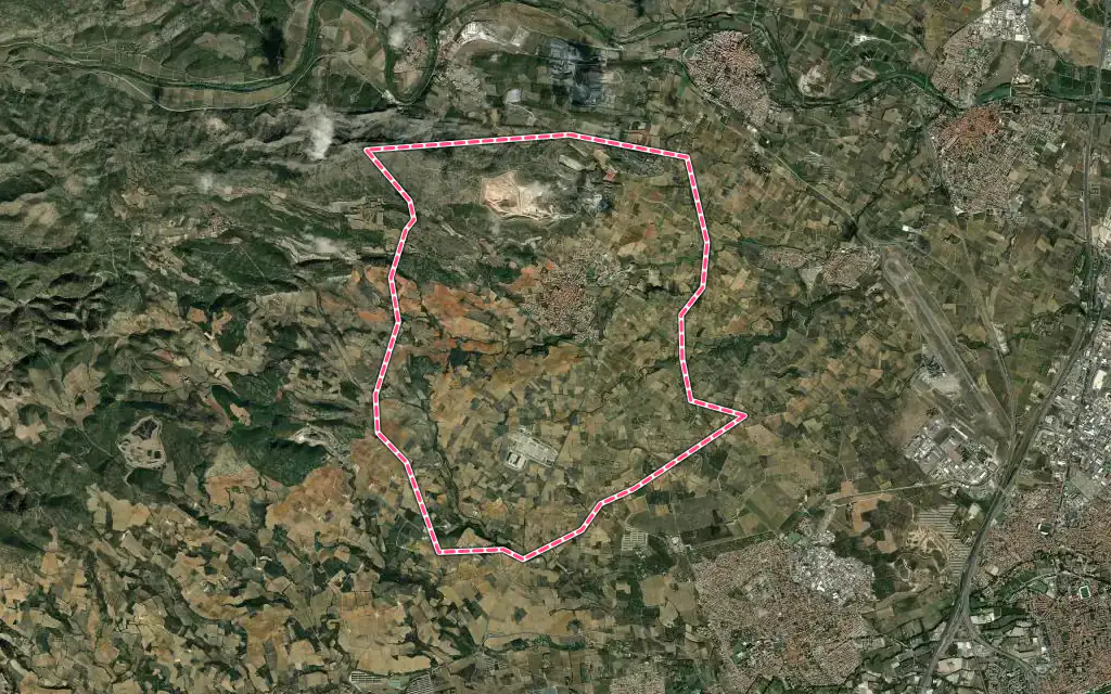 Vue satellite de Baixas avec ses contours administratifs