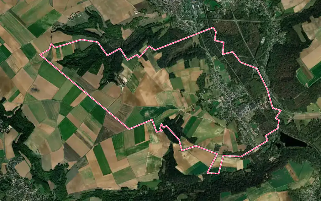 Vue satellite de Balagny-sur-Thérain avec ses contours administratifs
