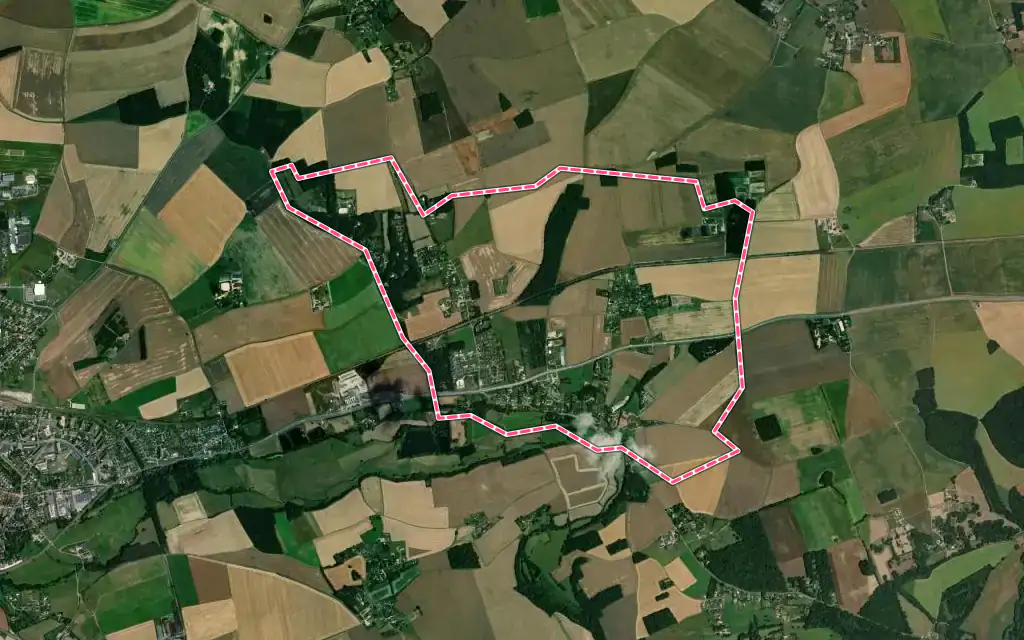 Vue satellite de Bâlines avec ses contours administratifs
