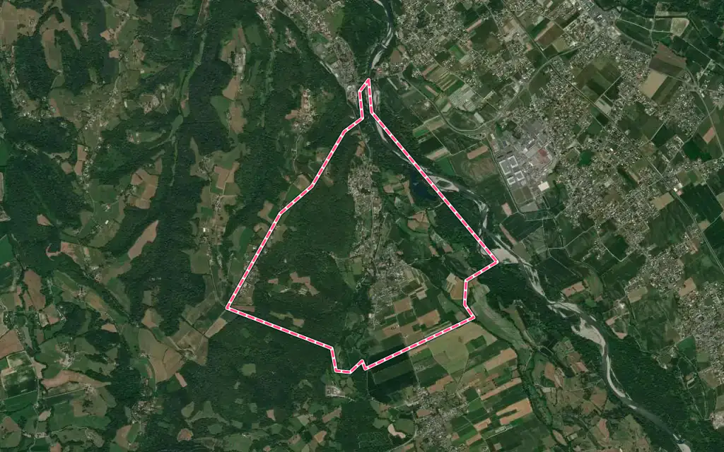 Vue satellite de Baliros avec ses contours administratifs