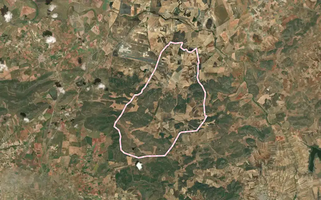 Vista satélite de Ballesteros de Calatrava con su contorno administrativo