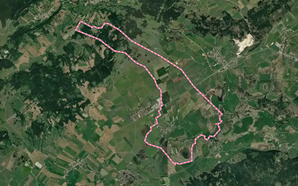 Vue satellite de Bannans avec ses contours administratifs
