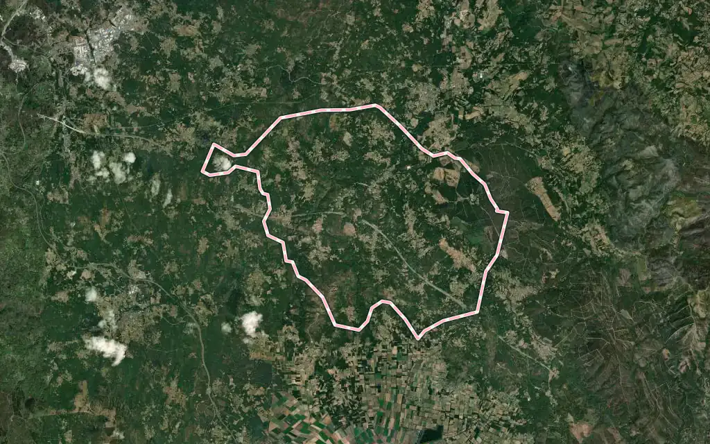 Vista satélite de Baños de Molgas con su contorno administrativo