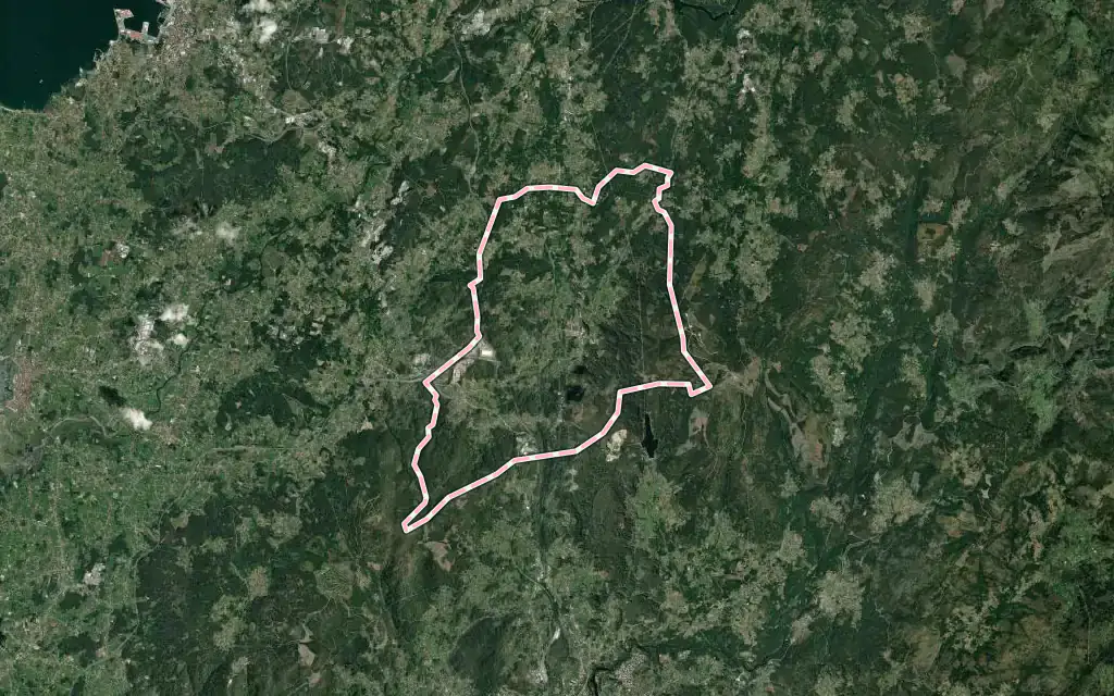 Vista satélite de Barro con su contorno administrativo