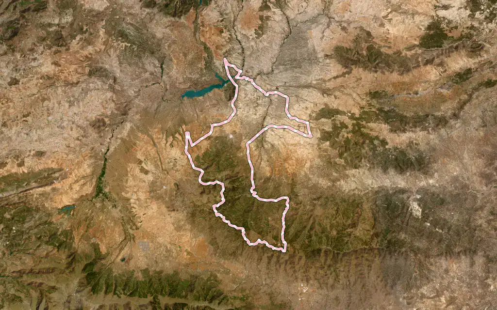 Vista satélite de Baza con su contorno administrativo