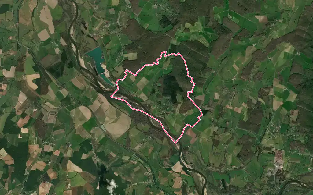 Vue satellite de Béard avec ses contours administratifs