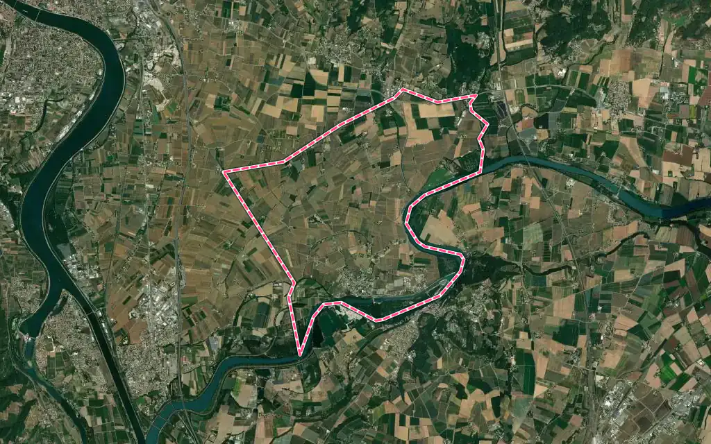 Vue satellite de Beaumont-Monteux avec ses contours administratifs
