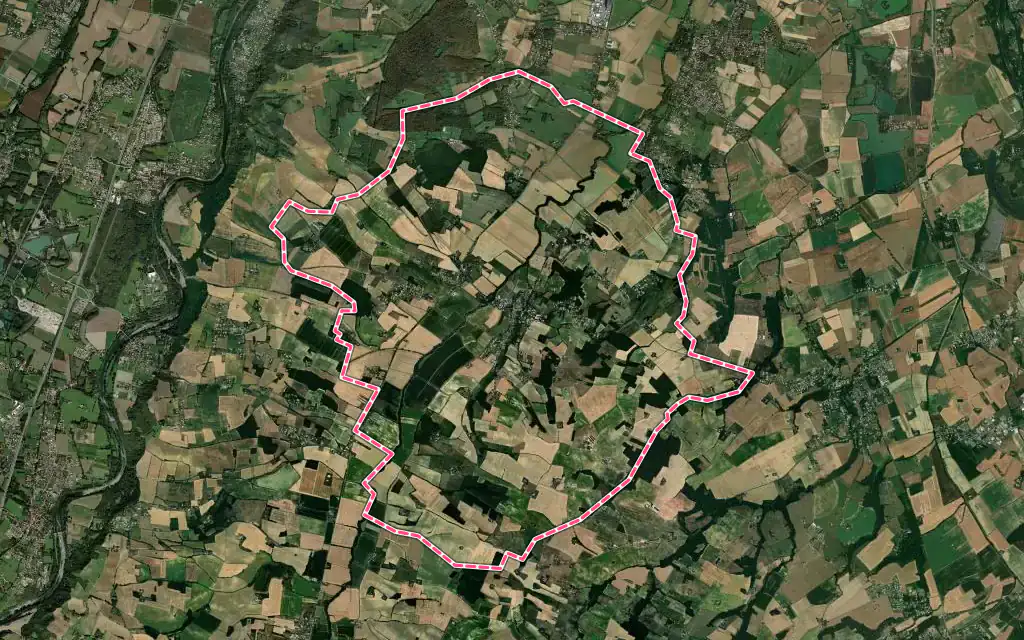 Vue satellite de Beaumont-sur-Lèze avec ses contours administratifs
