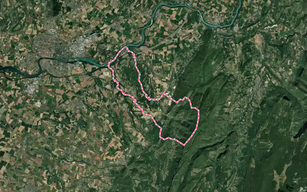 Vue satellite de Beauregard-Baret avec ses contours administratifs