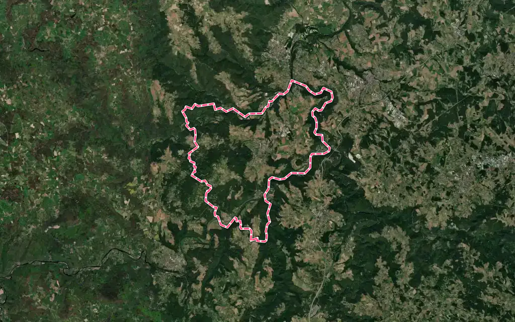 Vue satellite de Beauzac avec ses contours administratifs