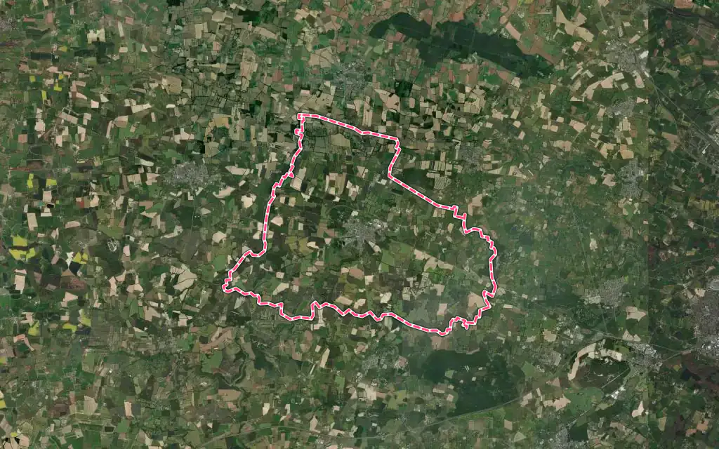 Vue satellite de Bécon-les-Granits avec ses contours administratifs