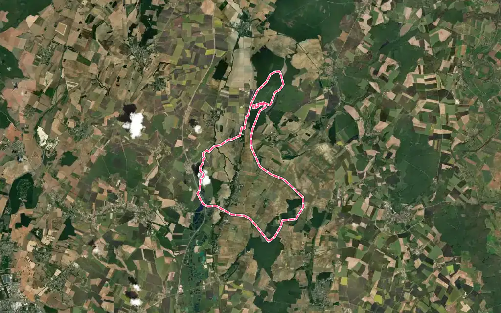 Vue satellite de Beire-le-Châtel avec ses contours administratifs