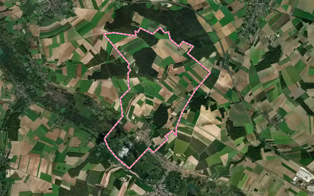 Vue satellite de Belloy-sur-Somme avec ses contours administratifs