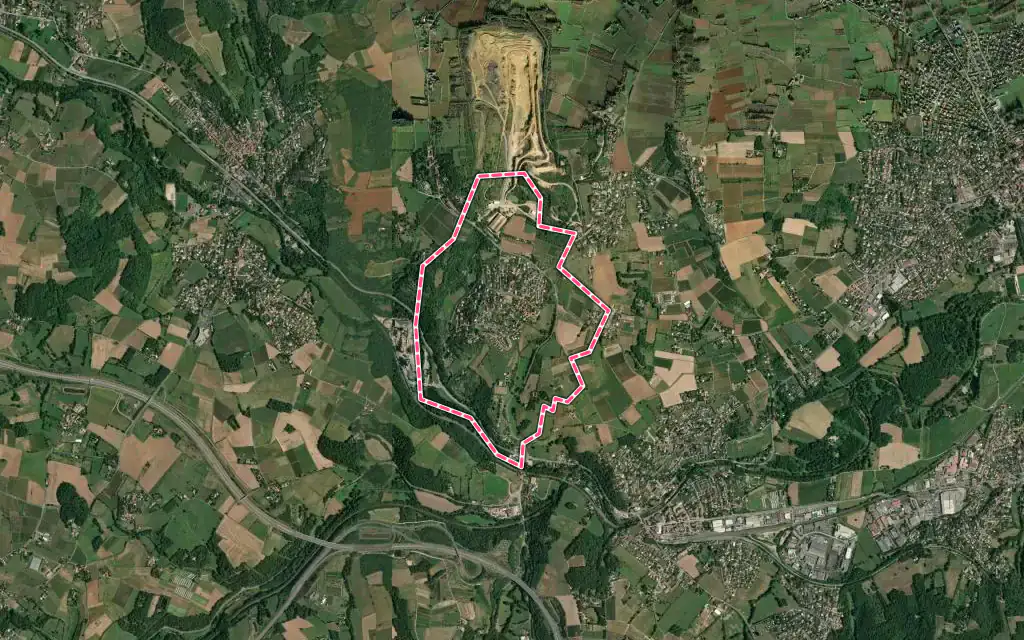Vue satellite de Belmont-d'Azergues avec ses contours administratifs