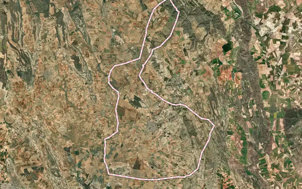 Vista satélite de Belmonte con su contorno administrativo