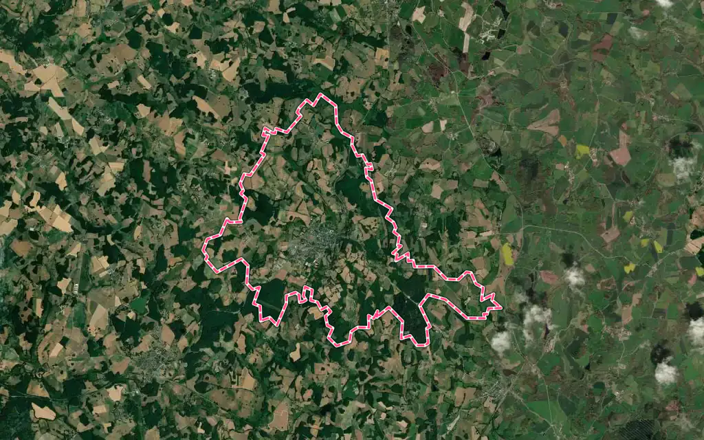 Vue satellite de Bénévent-l'Abbaye avec ses contours administratifs