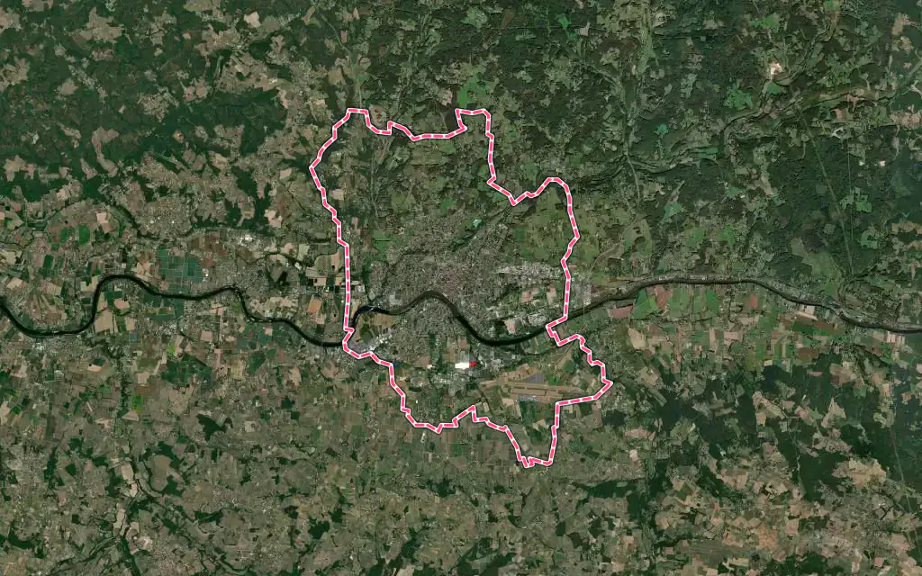 Vue satellite de Bergerac avec ses contours administratifs