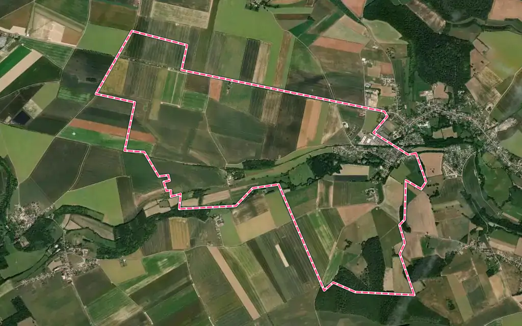 Vue satellite de Bernouville avec ses contours administratifs