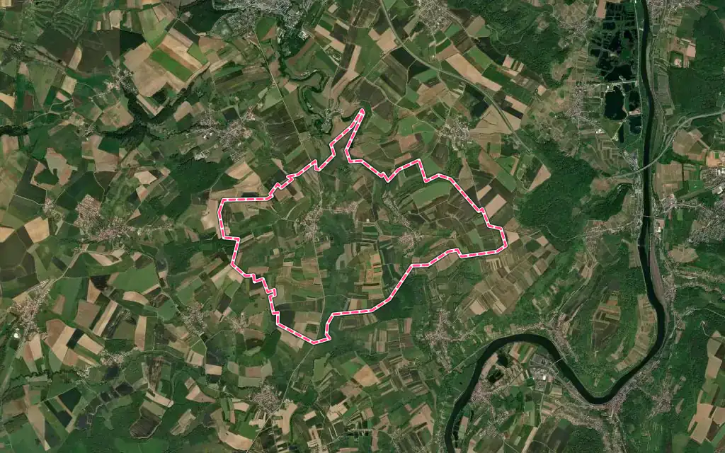 Vue satellite de Beyren-lès-Sierck avec ses contours administratifs