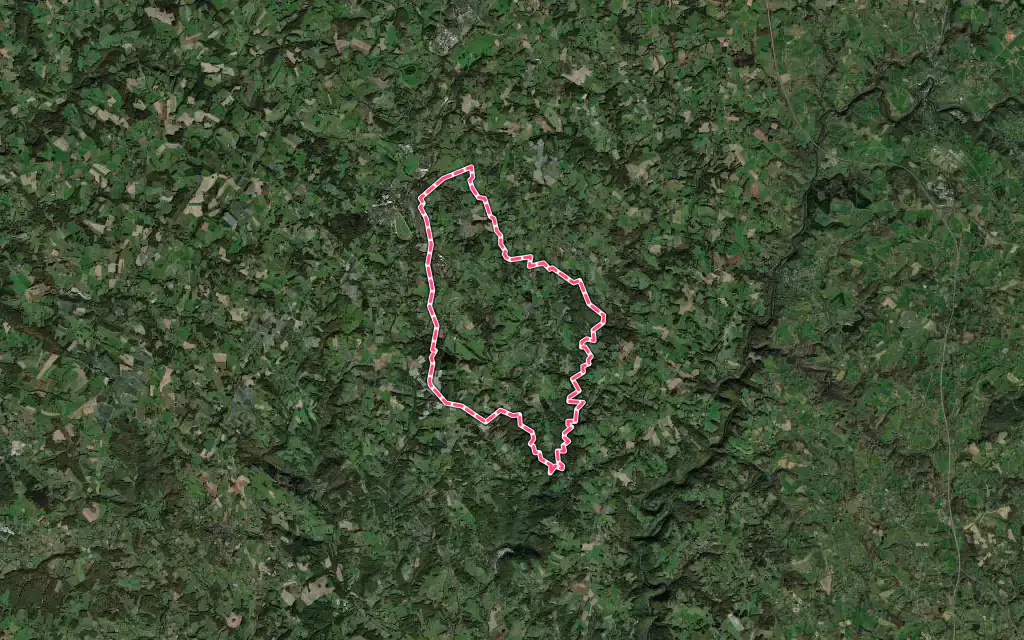 Vue satellite de Beyssac avec ses contours administratifs