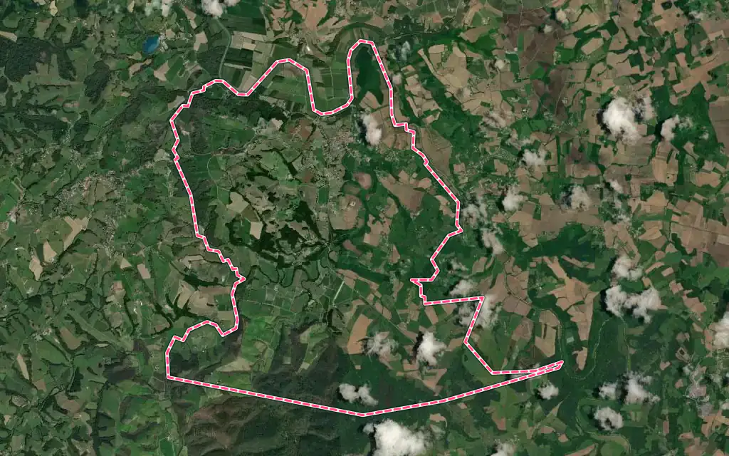 Vue satellite de Bidache avec ses contours administratifs