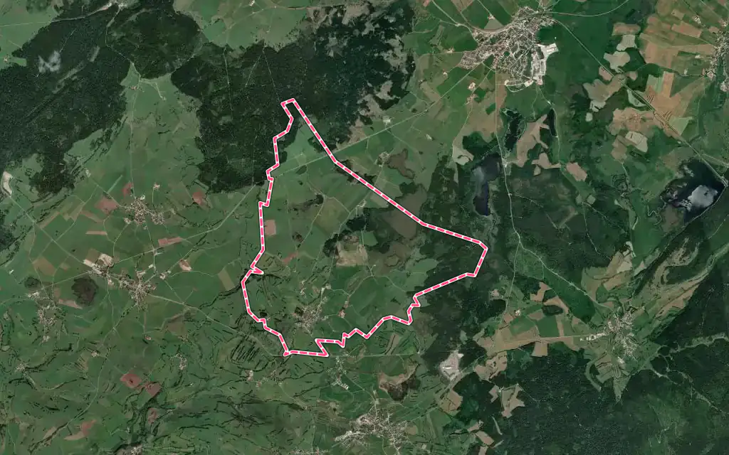 Vue satellite de Bief-du-Fourg avec ses contours administratifs