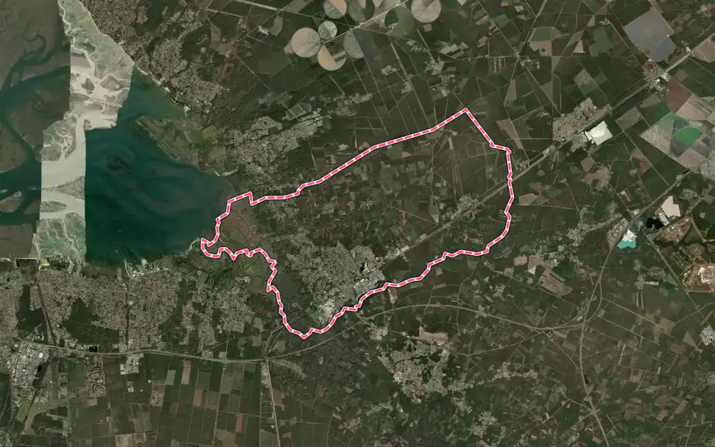 Vue satellite de Biganos avec ses contours administratifs