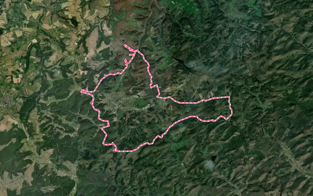 Vue satellite de Bitche avec ses contours administratifs