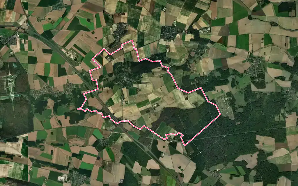 Vue satellite de Blandy avec ses contours administratifs