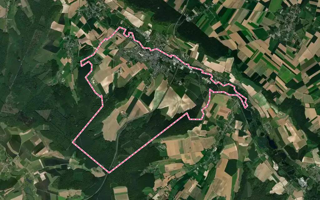 Vue satellite de Blangy-sur-Bresle avec ses contours administratifs