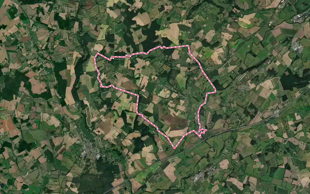 Vue satellite de Boëssé-le-Sec avec ses contours administratifs