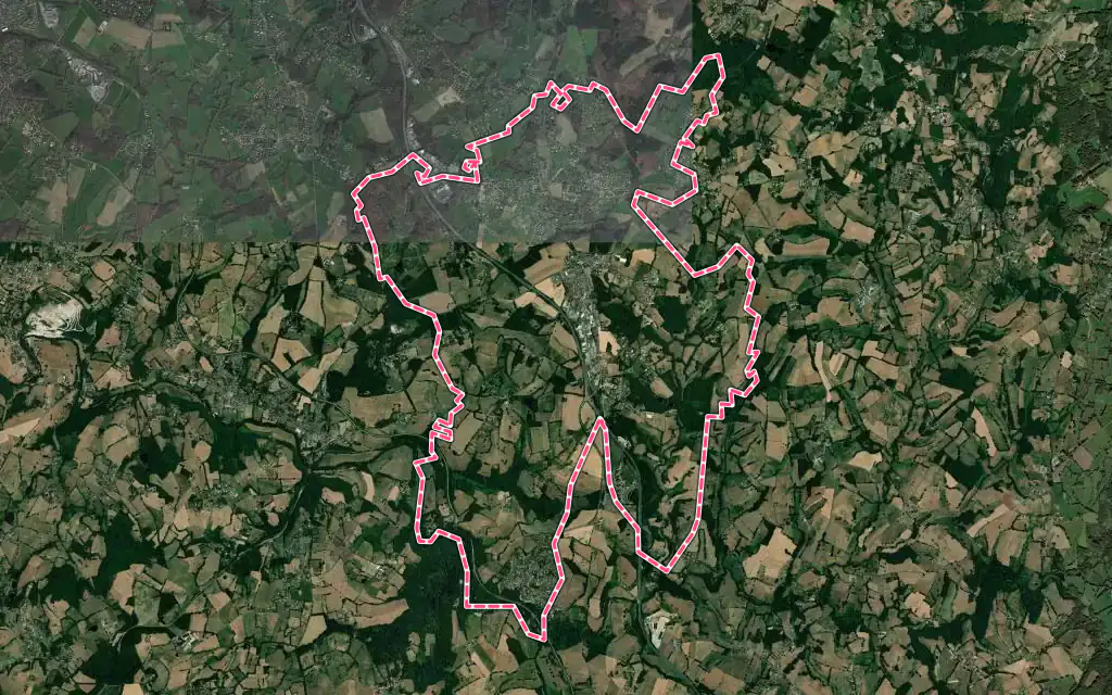 Vue satellite de Boisseuil avec ses contours administratifs