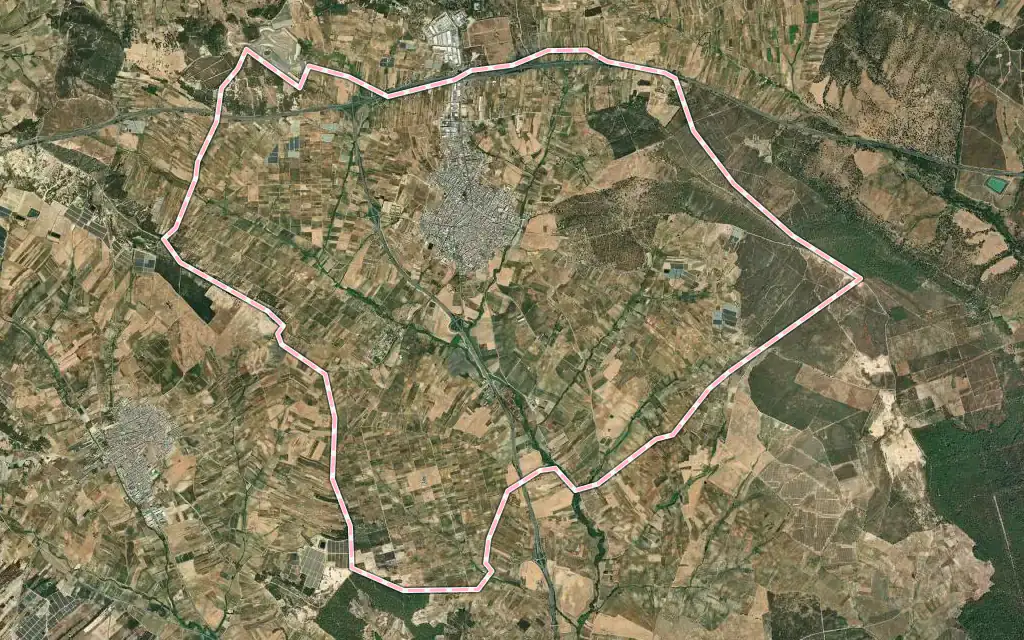 Vista satélite de Bollullos par del Condado con su contorno administrativo