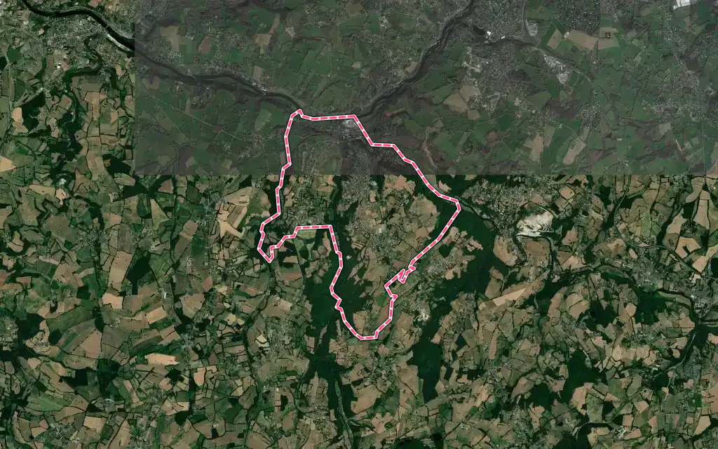 Vue satellite de Bosmie-l'Aiguille avec ses contours administratifs