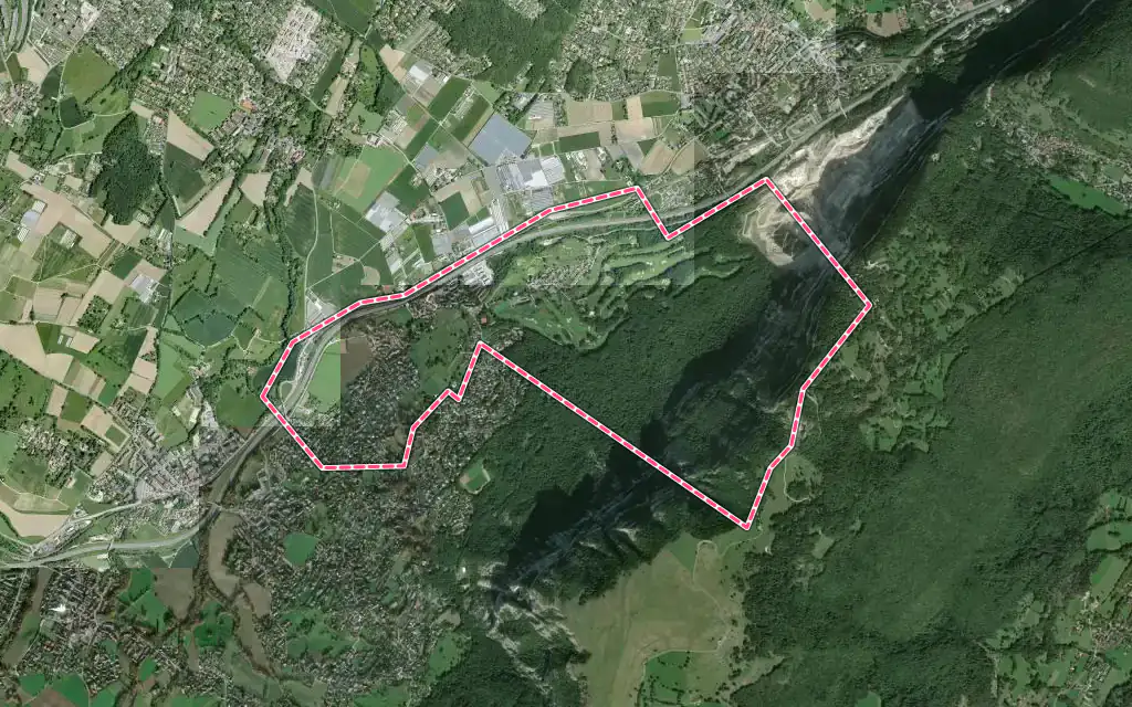 Vue satellite de Bossey avec ses contours administratifs