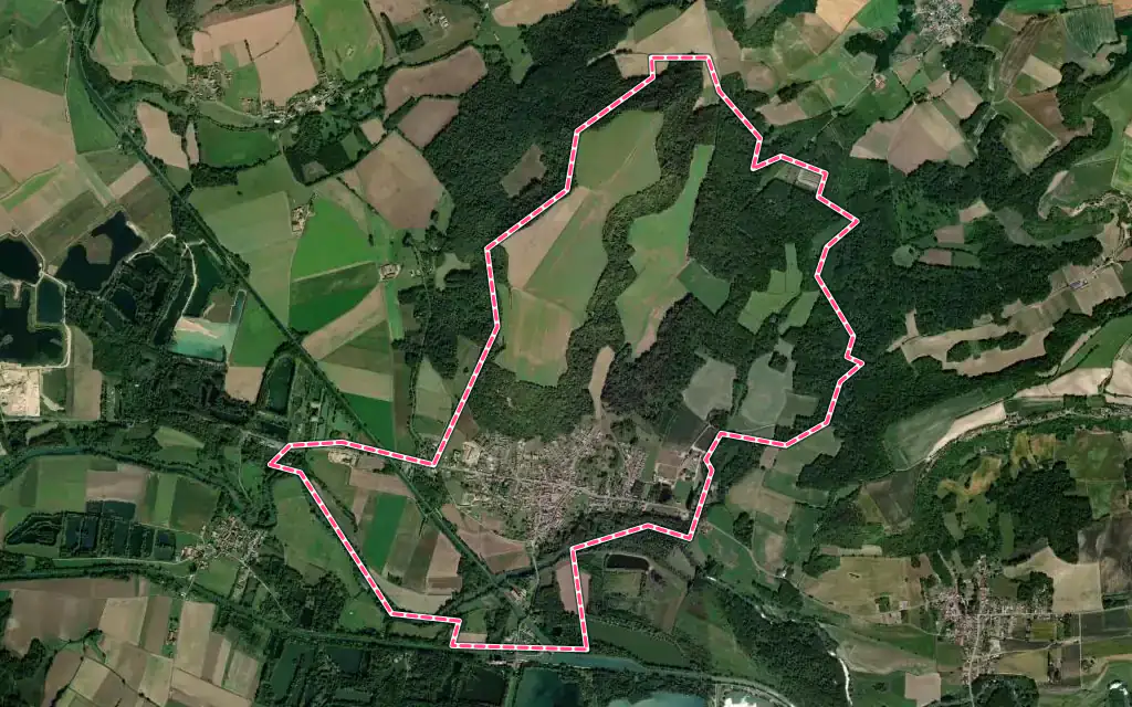 Vue satellite de Bourg-et-Comin avec ses contours administratifs