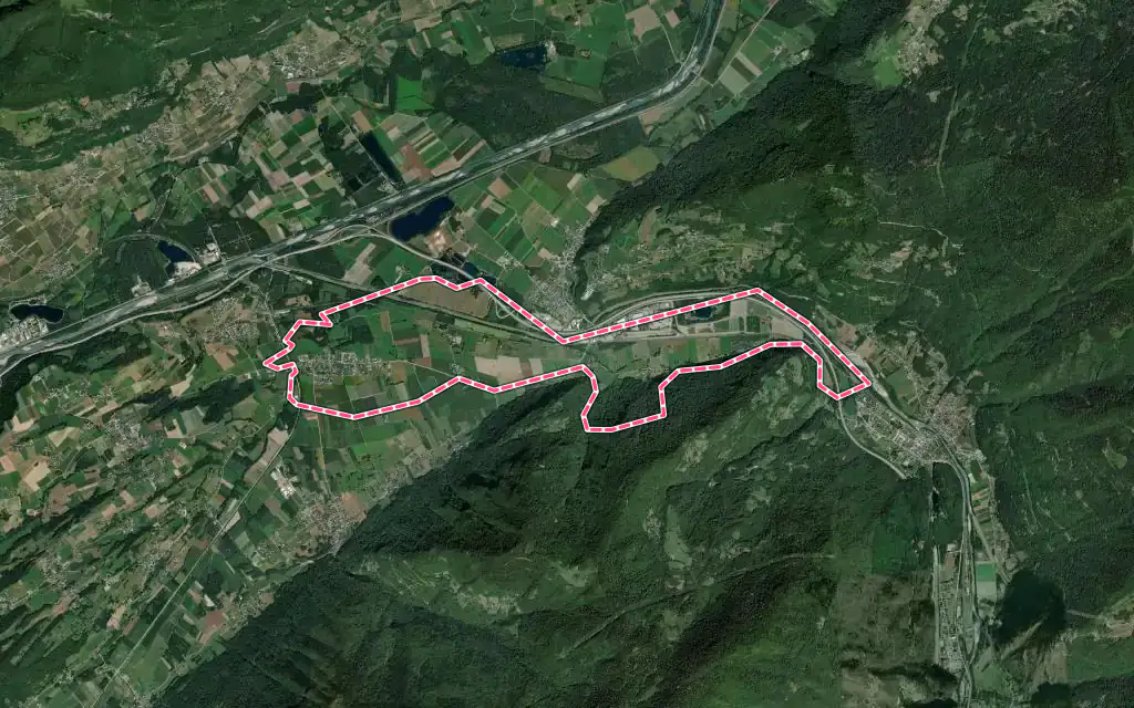 Vue satellite de Bourgneuf avec ses contours administratifs